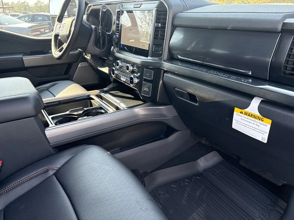 2026 Ford F-350 Super Duty Lariat - Photo 16