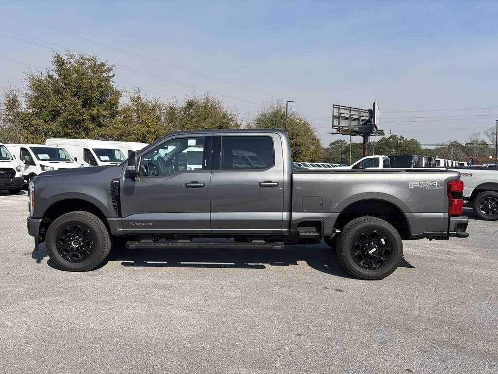 2026 Ford F-350 Super Duty Lariat - Photo 8
