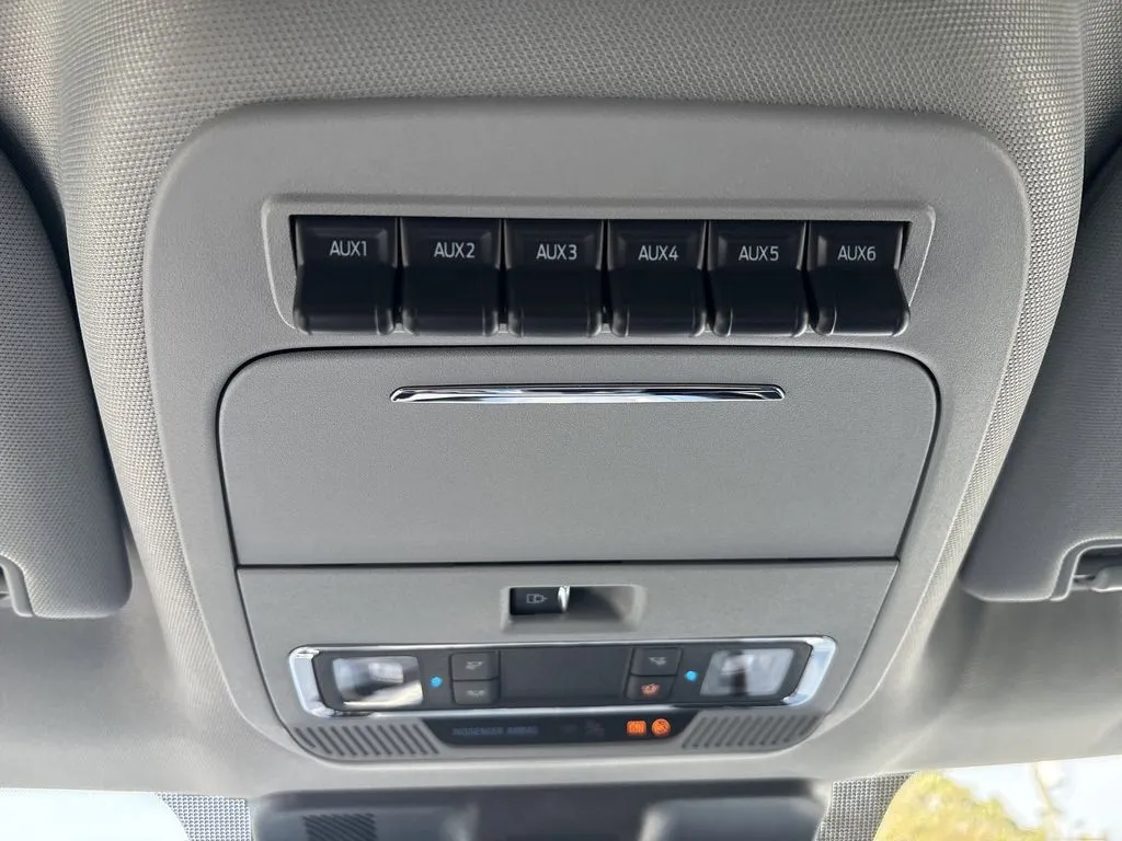 2026 Ford F-350 Super Duty Lariat - Photo 35