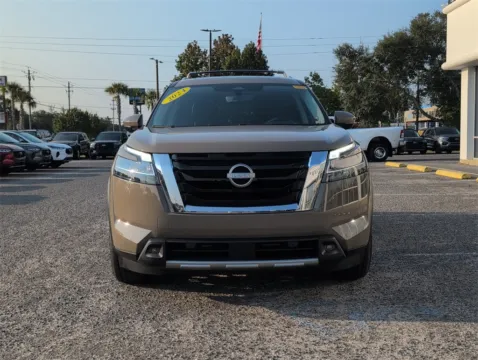More photos of 2024 Nissan Pathfinder Platinum at Step One Ford Crestview, FL