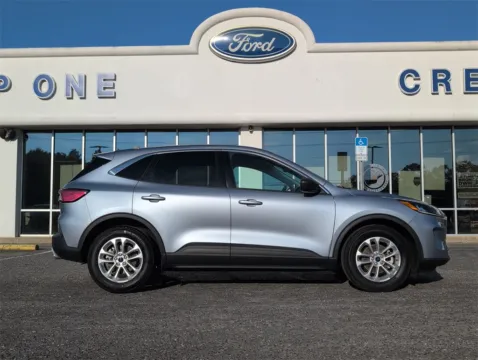 More photos of 2022 Ford Escape SE at Step One Ford Crestview, FL