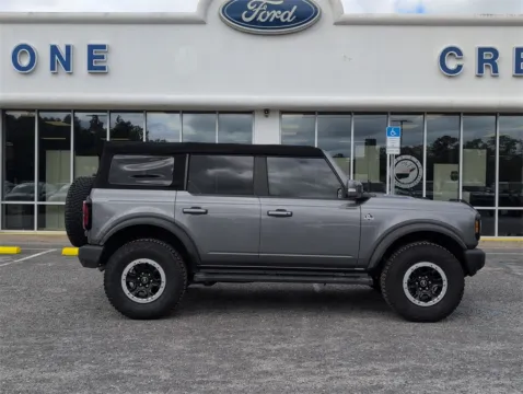 More photos of 2022 Ford Bronco Outer Banks at Step One Ford Crestview, FL
