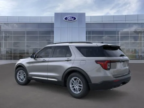 More photos of 2025 Ford Explorer Active at Step One Ford Crestview, FL