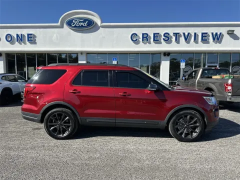 More photos of 2018 Ford Explorer XLT at Step One Ford Crestview, FL