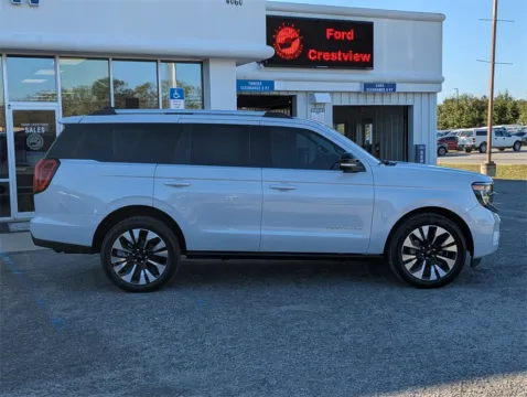More photos of 2025 Ford Expedition Platinum at Step One Ford Crestview, FL