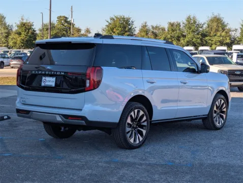 More photos of 2025 Ford Expedition Platinum at Step One Ford Crestview, FL
