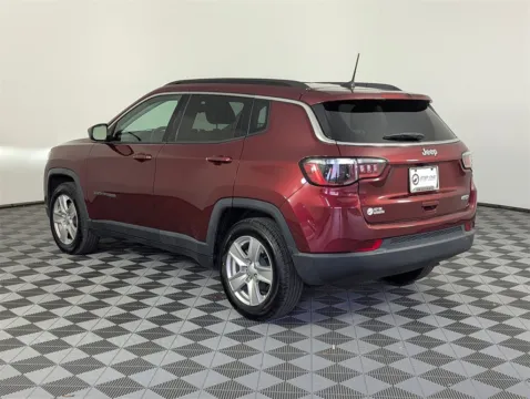 More photos of 2022 Jeep Compass Latitude at Step One Kia Fort Walton Beach, FL