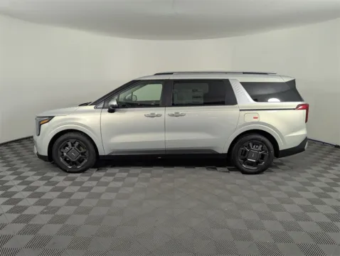 More photos of 2026 Kia Carnival Hybrid EX at Step One Kia Fort Walton Beach, FL