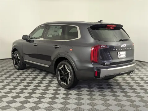 More photos of 2025 Kia Telluride S at Step One Kia Fort Walton Beach, FL