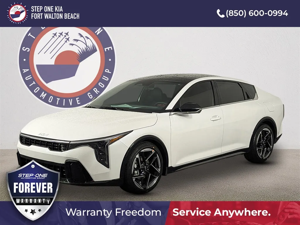 White 2025 Kia K4 GT-Line for sale in Fort Walton Beach, FL