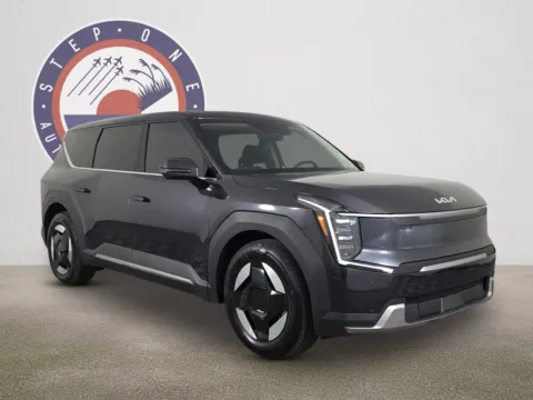 Photos of 2026 Kia EV9 Light Long Range for sale in Fort Walton Beach, FL at Step One Kia Fort Walton Beach