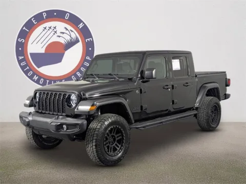 Photos of 2022 Jeep Gladiator Altitude for sale in Fort Walton Beach, FL at Step One Kia Fort Walton Beach