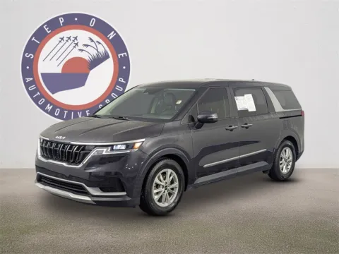 Photos of 2022 Kia Carnival LXS for sale in Fort Walton Beach, FL at Step One Kia Fort Walton Beach