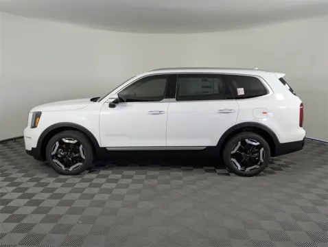 More photos of 2025 Kia Telluride S at Step One Kia Fort Walton Beach, FL