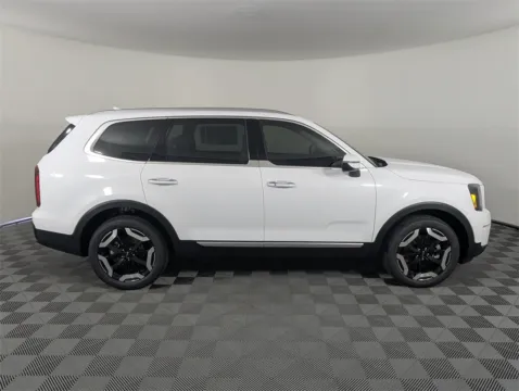 More photos of 2025 Kia Telluride S at Step One Kia Fort Walton Beach, FL