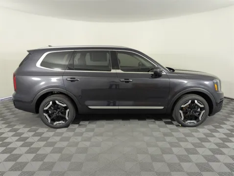 More photos of 2025 Kia Telluride S at Step One Kia Fort Walton Beach, FL