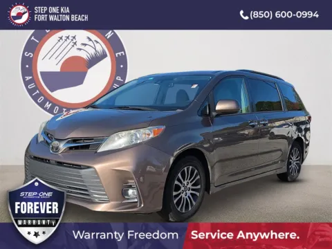 Brown 2019 Toyota Sienna L for sale in Fort Walton Beach, FL
