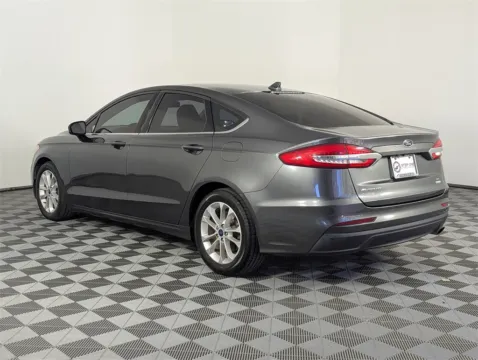 More photos of 2020 Ford Fusion SE at Step One Kia Fort Walton Beach, FL