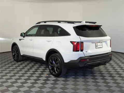More photos of 2023 Kia Sorento X-Line EX at Step One Kia Fort Walton Beach, FL