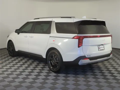 More photos of 2026 Kia Carnival Hybrid EX at Step One Kia Fort Walton Beach, FL