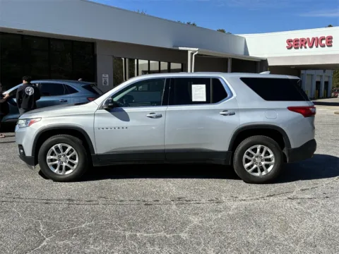 More photos of 2021 Chevrolet Traverse LS at Step One Kia Fort Walton Beach, FL