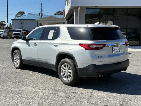 More photos of 2021 Chevrolet Traverse LS at Step One Kia Fort Walton Beach, FL