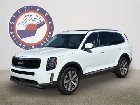 Photos of 2022 Kia Telluride EX for sale in Fort Walton Beach, FL at Step One Kia Fort Walton Beach