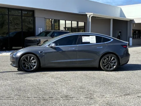 More photos of 2018 Tesla Model 3 Long Range at Step One Kia Fort Walton Beach, FL