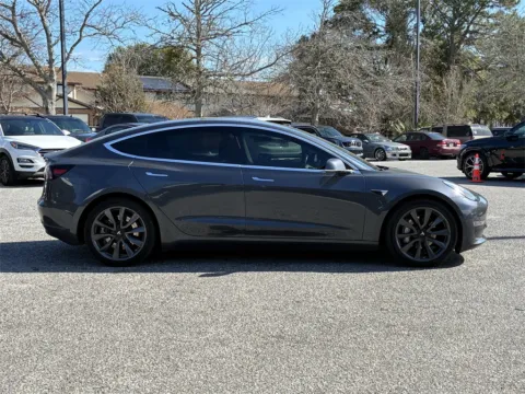 More photos of 2018 Tesla Model 3 Long Range at Step One Kia Fort Walton Beach, FL