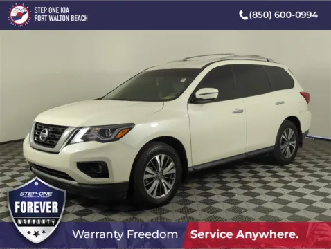 White 2017 Nissan Pathfinder SL for sale in Fort Walton Beach, FL