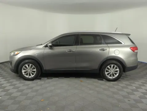 More photos of 2016 Kia Sorento LX at Step One Kia Fort Walton Beach, FL