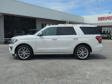 More photos of 2019 Ford Expedition Platinum at Step One Kia Fort Walton Beach, FL