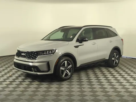 Photos of 2022 Kia Sorento EX for sale in Fort Walton Beach, FL at Step One Kia Fort Walton Beach