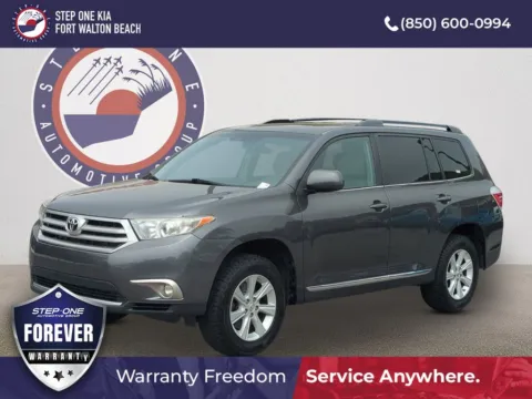 Blue 2011 Toyota Highlander Limited for sale in Fort Walton Beach, FL