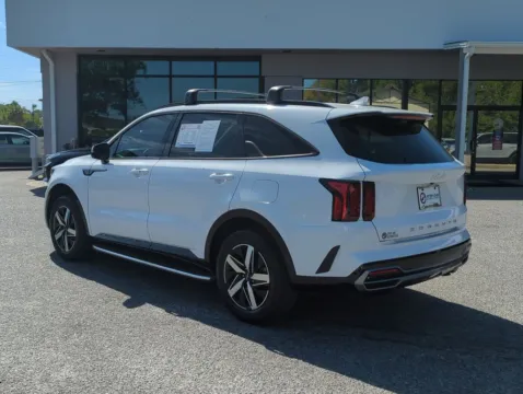 More photos of 2022 Kia Sorento EX at Step One Kia Fort Walton Beach, FL