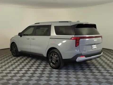 More photos of 2026 Kia Carnival Hybrid EX at Step One Kia Fort Walton Beach, FL