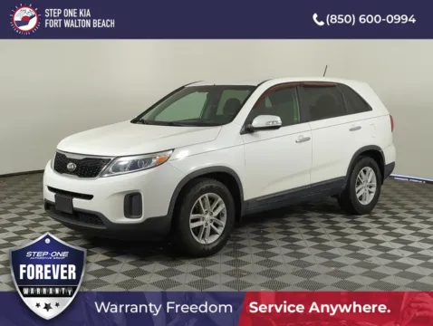 White 2014 Kia Sorento LX for sale in Fort Walton Beach, FL