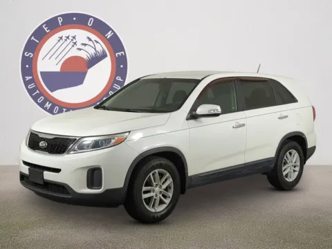 Photos of 2014 Kia Sorento LX for sale in Fort Walton Beach, FL at Step One Kia Fort Walton Beach