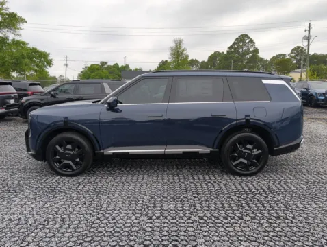 More photos of 2027 Kia Telluride Hybrid SX at Step One Kia Fort Walton Beach, FL