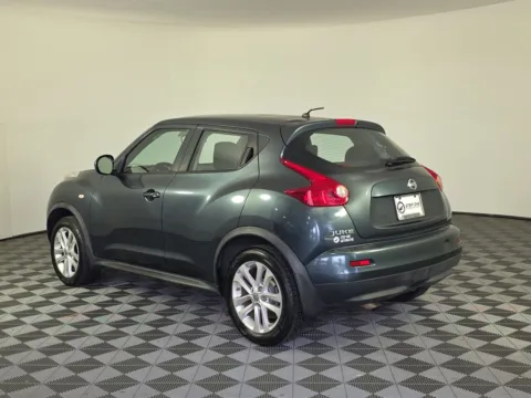 More photos of 2014 Nissan Juke S at Step One Kia Fort Walton Beach, FL
