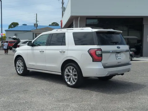 More photos of 2019 Ford Expedition Platinum at Step One Kia Fort Walton Beach, FL