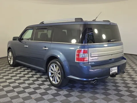 More photos of 2018 Ford Flex Limited at Step One Kia Fort Walton Beach, FL
