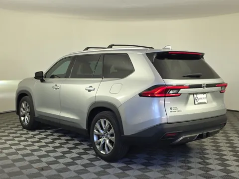 More photos of 2024 Toyota Grand Highlander Hybrid Limited at Step One Kia Fort Walton Beach, FL