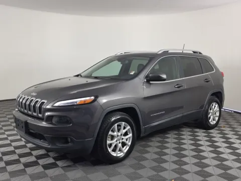 Photos of 2018 Jeep Cherokee Latitude Plus for sale in Fort Walton Beach, FL at Step One Kia Fort Walton Beach