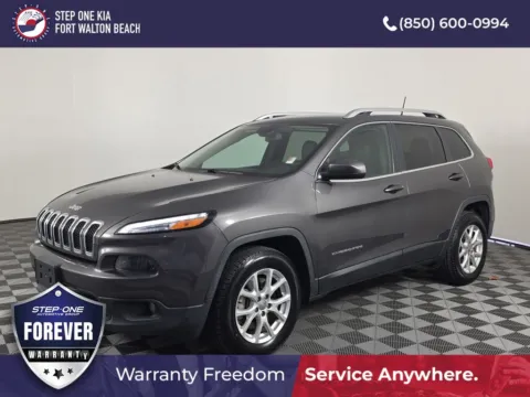 Gray 2018 Jeep Cherokee Latitude Plus for sale in Fort Walton Beach, FL