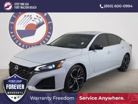 White 2023 Nissan Altima 2.5 SR for sale in Fort Walton Beach, FL