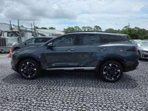 More photos of 2026 Kia Sportage Hybrid SX-Prestige at Step One Kia Fort Walton Beach, FL