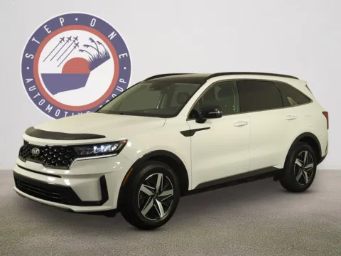 Photos of 2021 Kia Sorento S for sale in Fort Walton Beach, FL at Step One Kia Fort Walton Beach