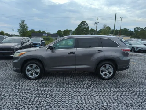 More photos of 2015 Toyota Highlander Limited at Step One Kia Fort Walton Beach, FL