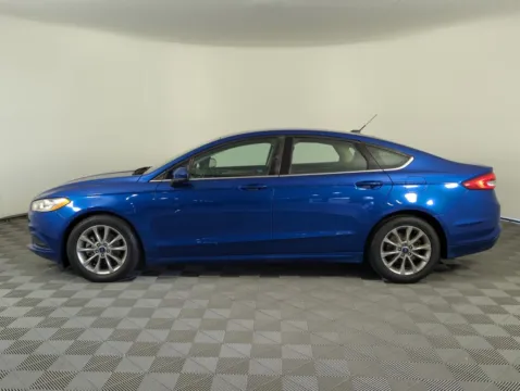 More photos of 2017 Ford Fusion SE at Step One Kia Fort Walton Beach, FL